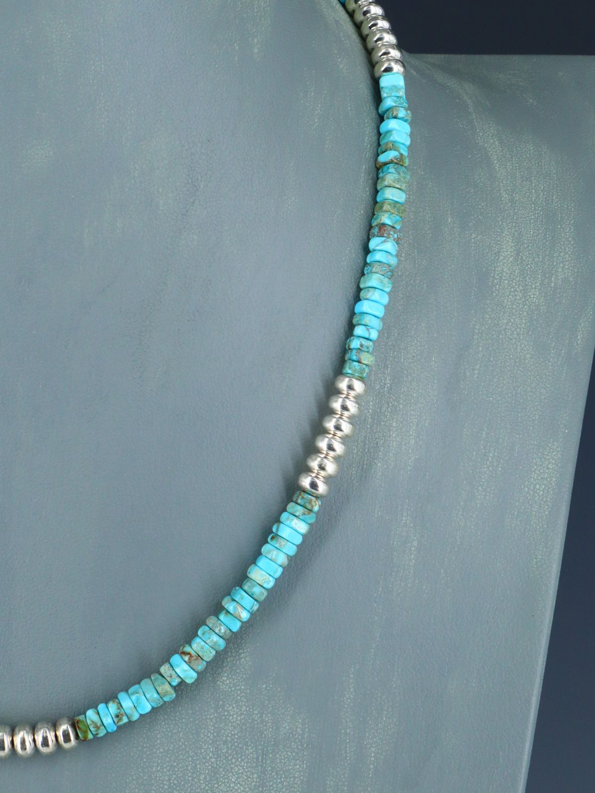 19" Native American Turquoise Necklace