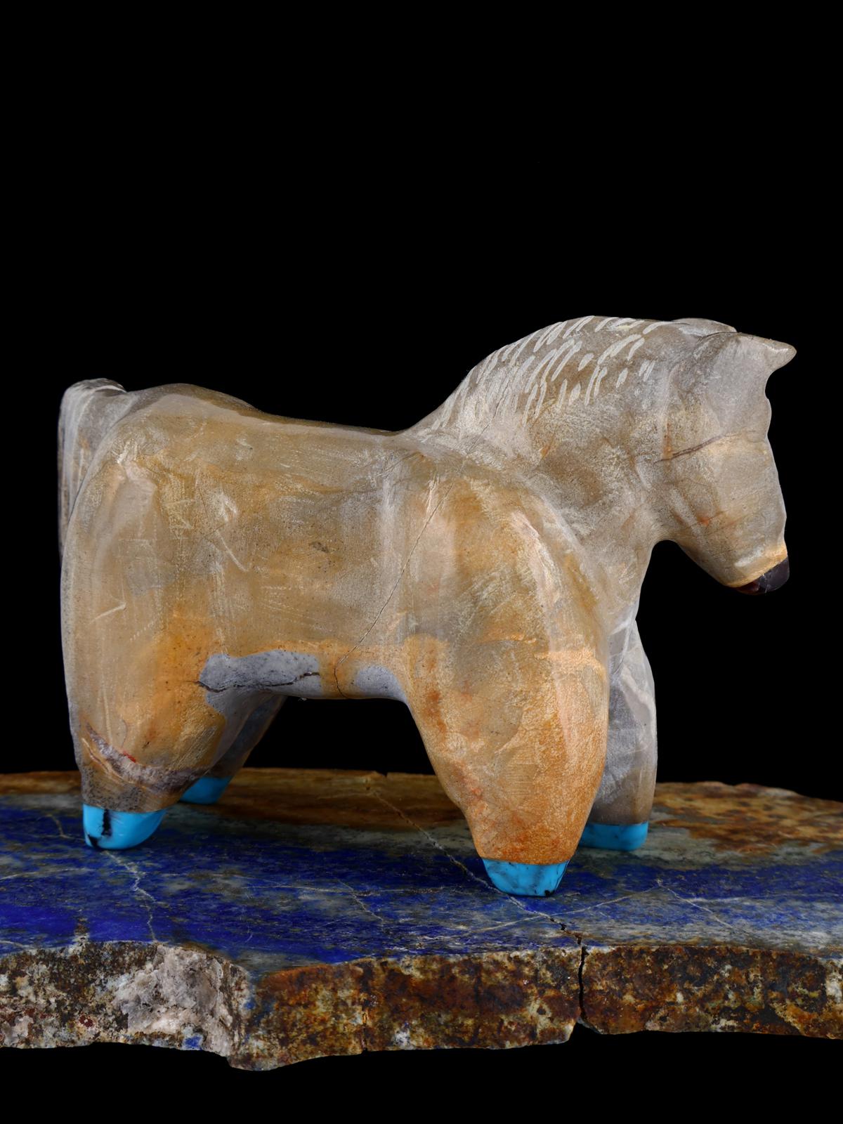 Travertine Horse Zuni Fetish
