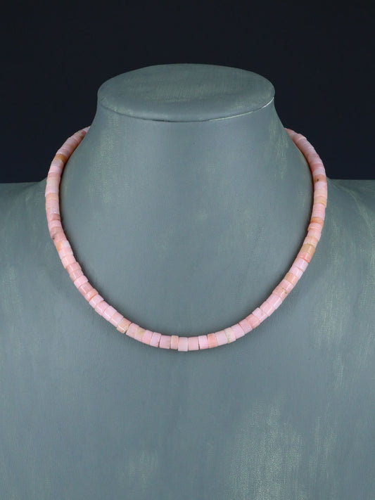 16" Native American Single Strand Pink Conch Necklace