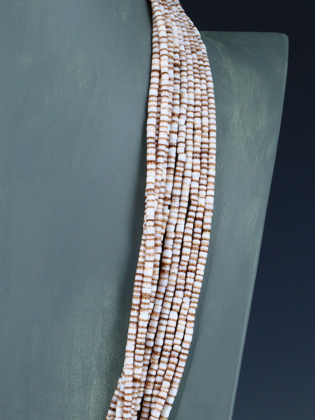 Native American Santo Domingo Shell Heishi Necklace and Earring Set