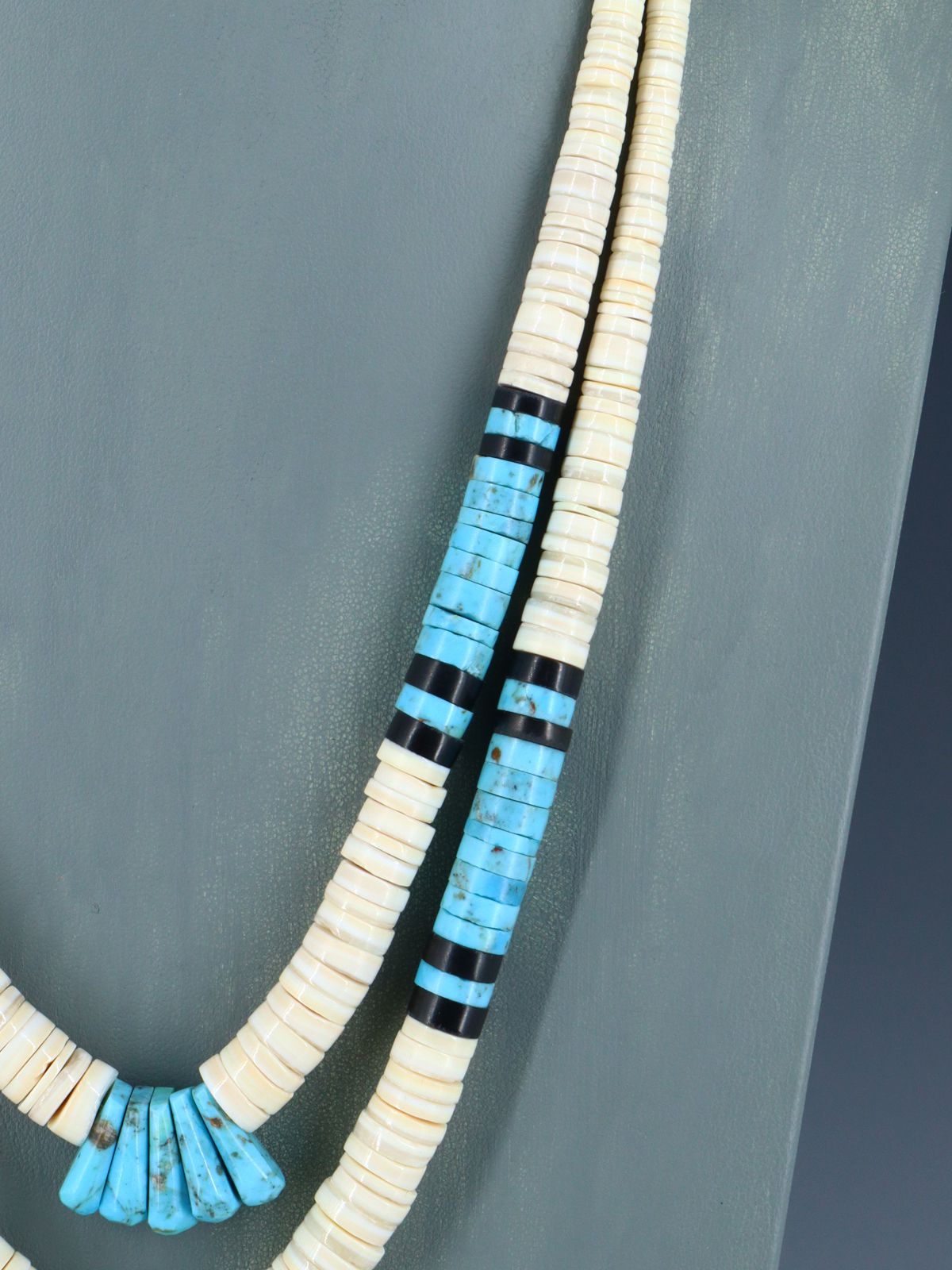 Native American Santo Domingo Turquoise and White Shell Necklace