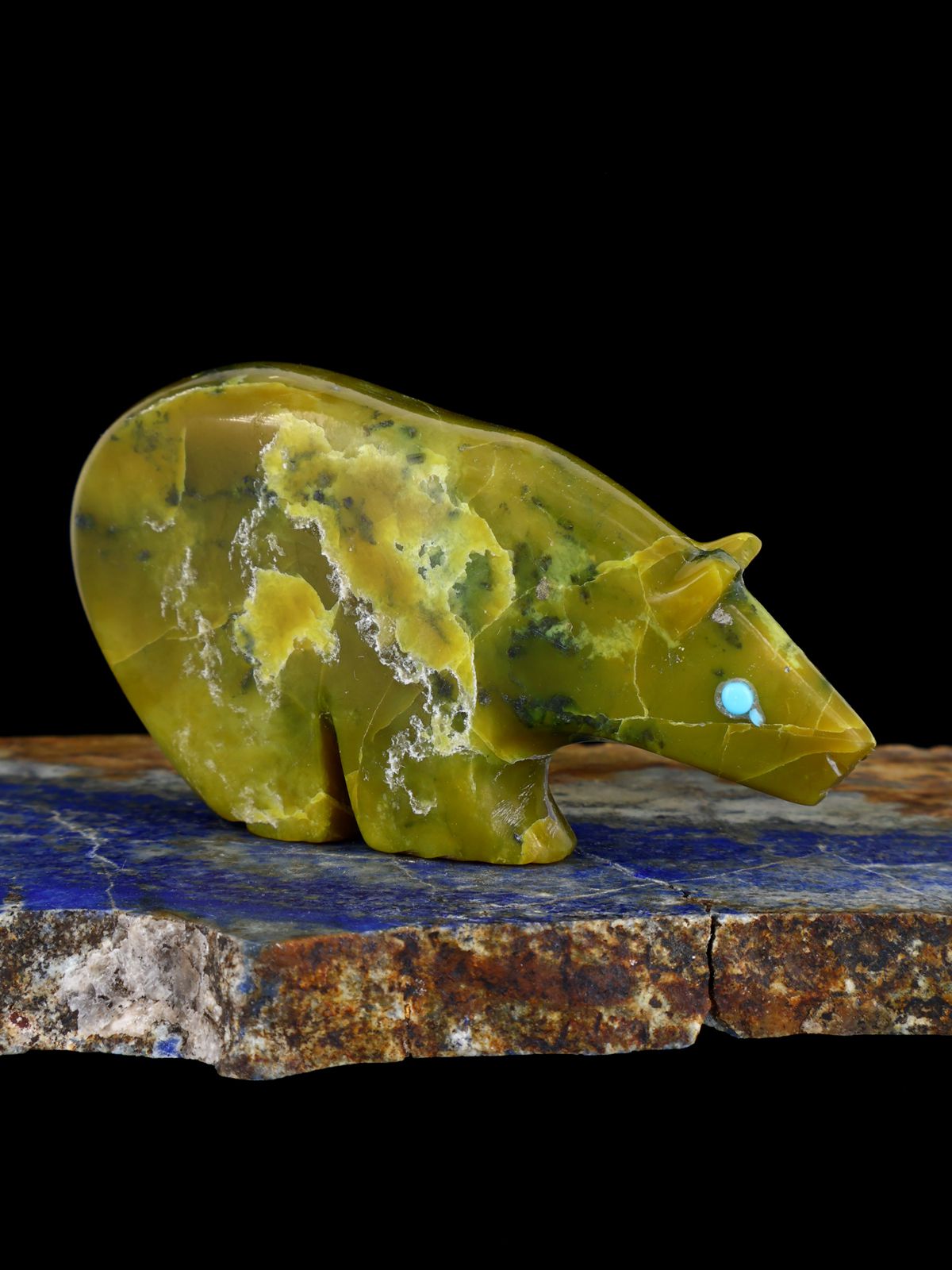 Serpentine Bear Zuni Fetish