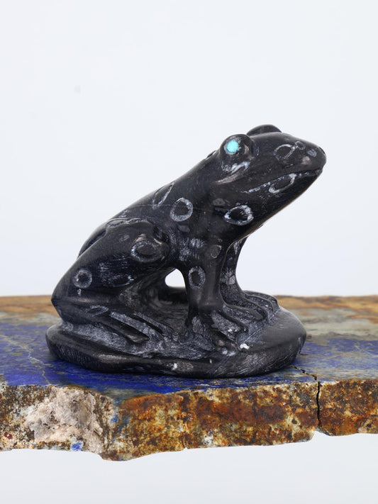 Black Marble Frog Zuni Fetish